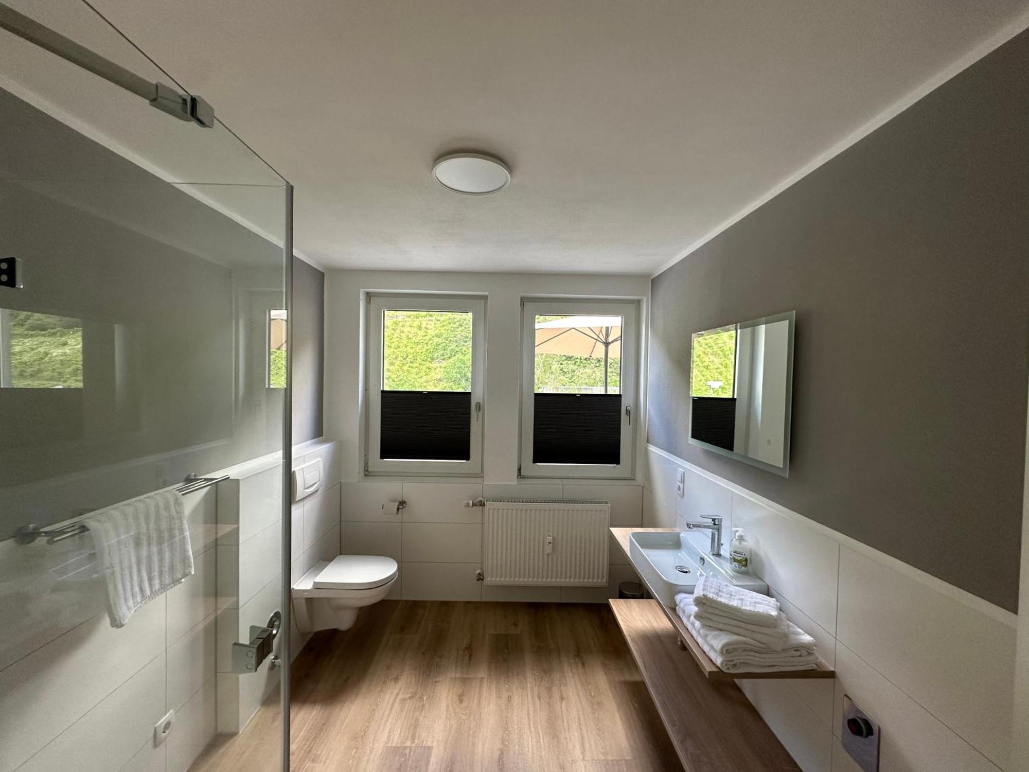 Ferienwohnung Primavera Cochem Esterno foto