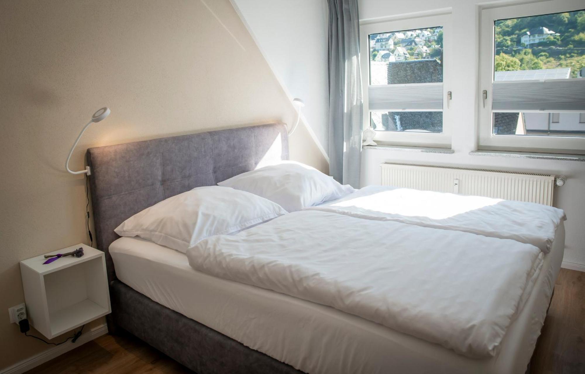 Ferienwohnung Primavera Cochem Esterno foto
